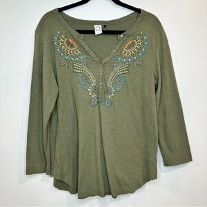 Anthropologie Akemi + Kin 3/4 Sleeve 100% Cotton Top Olive Green Embroidered M